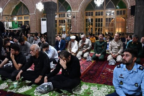 تصاویر/  تشییع پیکر مطهر شهید محسن آین در مسجد جامع سیدالشهدا (ع) خوی