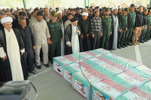 تصاویر/ آئین تشییع شهدای پدافند هوایی لشکر ۳ حمزه (ع) در تجاوز رژیم صهیونیستی به ارومیه