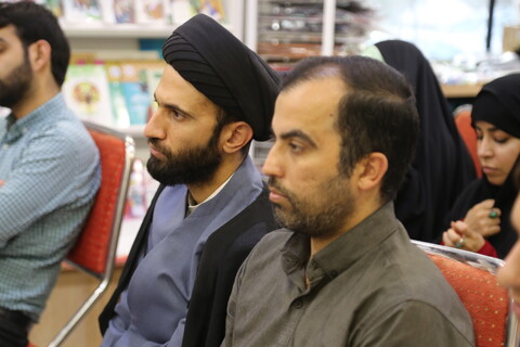 تصاویر/رونمایی از کتاب «فلسطین، سرزمین پرماجرا» در اهواز برگزار شد