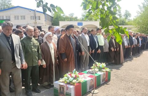 تصاویر/ تشییع پیکر شهید حسین پورعبدالله مینق در هریس