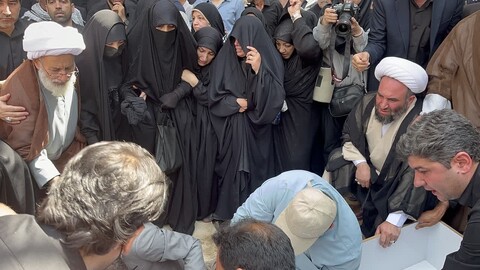تصاویر/ آیین تشییع پیکر شهید محمد جواد ناصری” فرزند امام جمعه هادیشهر در تبریز