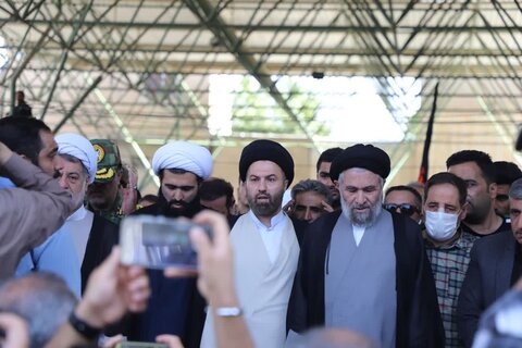تصاویر با شکوه تشییع شهدای وطن در بروجرد
