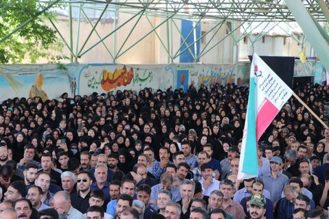 تصاویر با شکوه تشییع شهدای وطن در بروجرد