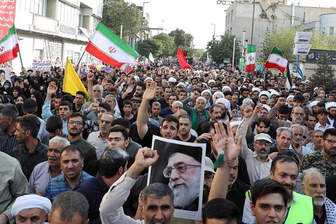 تصاویر/ تشییع باشکوه پیکر مطهر شهدای حمله تروریستی رژیم صهیونیستی در قم
