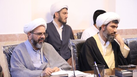 جلسه بصیرت افزایی با ارائه حجت‌الاسلام والمسلمین سعادتمند و حضور کادر مدارس علمیه یزد