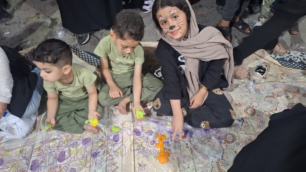 «هر خانه یک موکب»؛ جلوه‌ای نو از شور غدیری بانوان طلبه اردکان