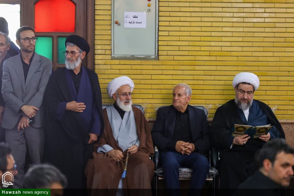 تصاویر/ مراسم شام غریبان جمعی از شهدای مدافعین وطن استان آذربایجان شرقی