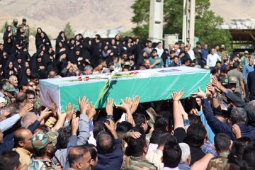 تصاویر تشییع شهادت شهید موسوی فرد در خرم آباد