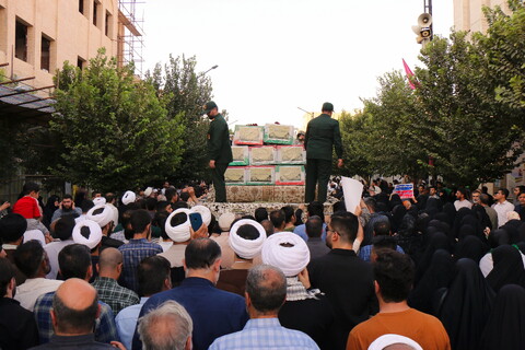 تصاویر/ تشییع باشکوه پیکر مطهر شهدای حمله تروریستی رژیم صهیونیستی در قم