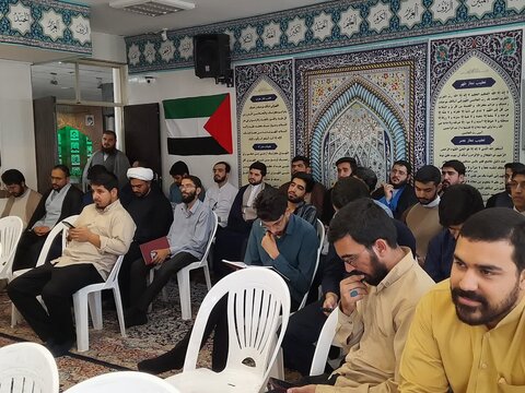 تجمع طلاب و اساتید در حمایت از انتقام سخت به همراه مراسم عمامه‌گذاری طلاب