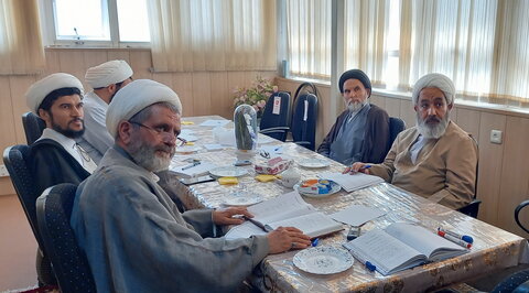 تصاویر/ برگزاری آزمون اخذ مجوز استادی برای نخستین بار در کاشان