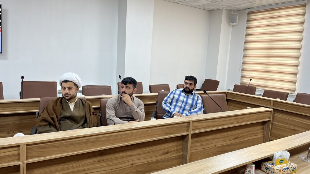 مبلغین با توجه به شرایط جنگی کشور تغییر آرایش دهند
