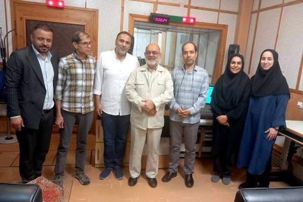 رادیو، سنگری برای دفاع از حقیقت و جبهه آگاهی است