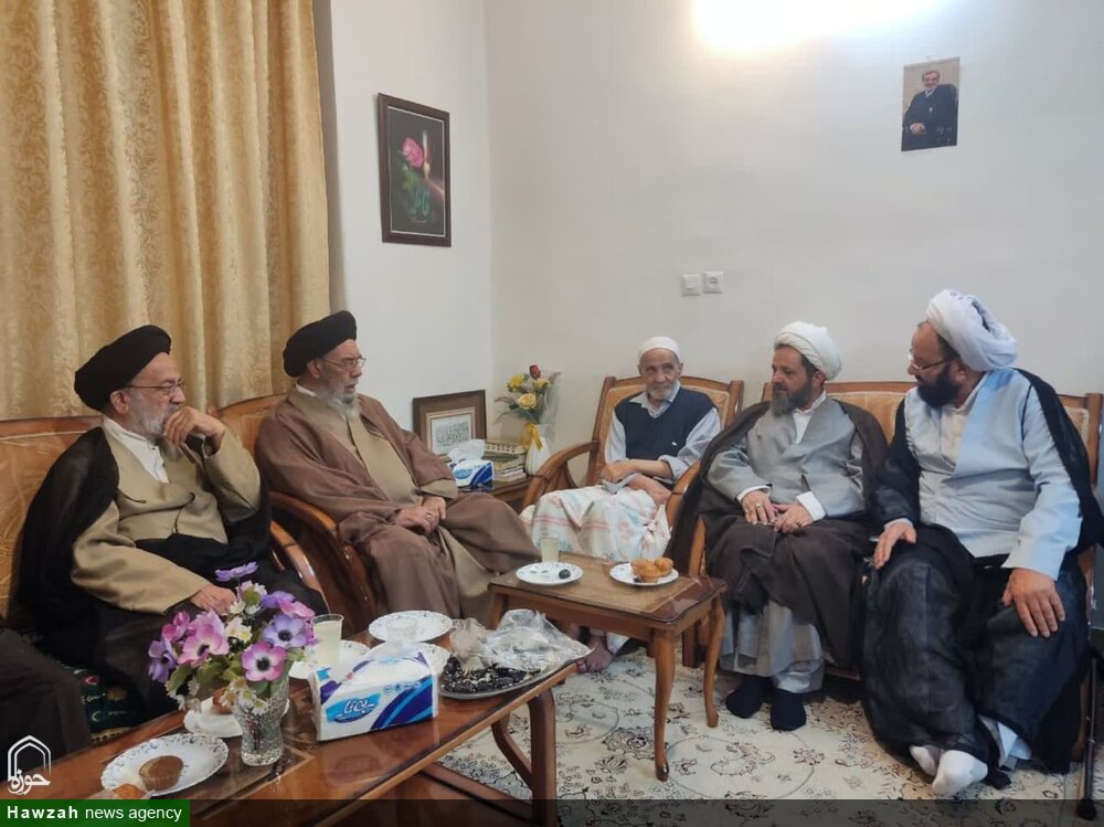 تأکید امام جمعه اصفهان بر تداوم راه شهدا