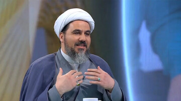 کنشگری آحاد مردم ، موثرترین نقش را در حفظ زیست عفیفانه دارد