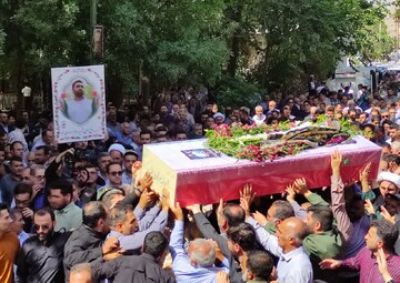 فیلم/تشییع شهید مرادی فر از شهدای حمله اسرائیل به ایران در خرم آباد