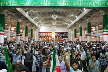 تصاویر/ اجتماع فدائیان ولایت مدافعان وطن در حرم حضرت معصومه (س)