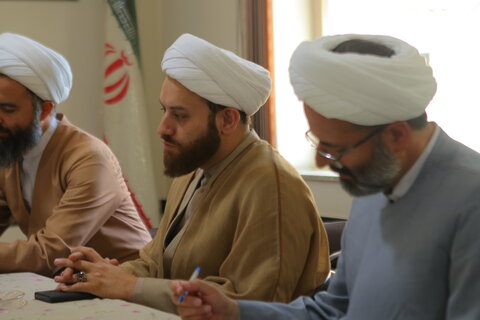 جلسه قرارگاه جهادی تبیینی شهید حاجی زاده