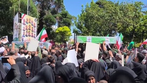 فیلم| تشییع پیکر قهرمانان وطن در زنجان