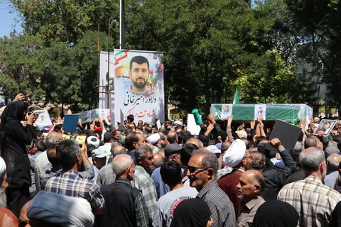 تصاویر| تشییع پیکر قهرمانان وطن در زنجان