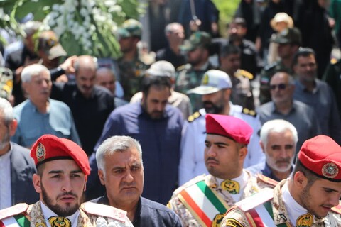 تصاویر| تشییع پیکر قهرمانان وطن در زنجان