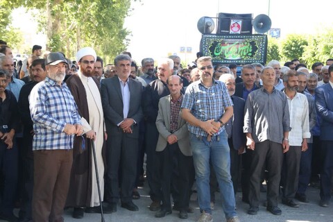 مراسم وداع با پیکر پاک شهید حسین ظفری در شهرستان نهاوند