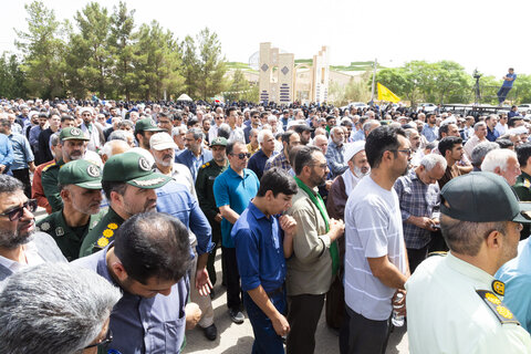 مراسم تشییع و نماز بر پیکر شهید هسته ای دکتر مطلبی زاده