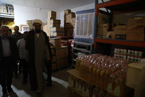 تصاویر / حضور امام جمعه همدان در بازار