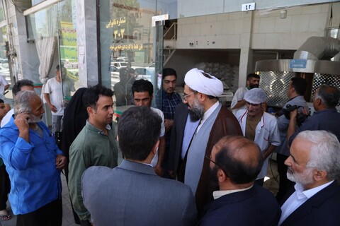 تصاویر / حضور امام جمعه همدان در بازار