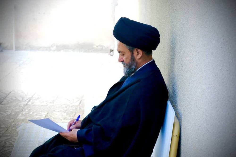 گلوی ناپاک نتانیاهو را محکم بفشارید