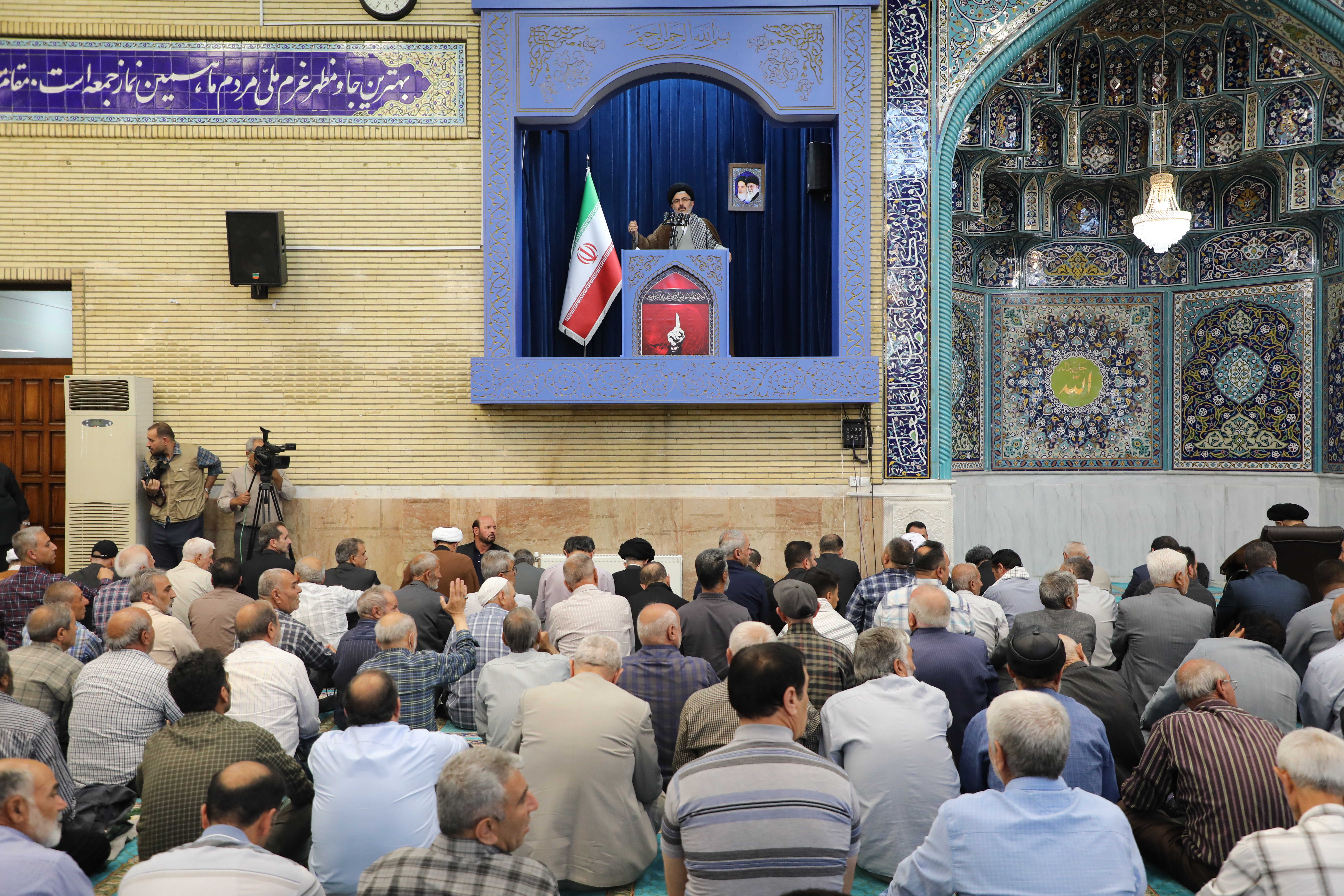 تصاویر/ آیین عبادی سیاسی نماز جمعه ارومیه