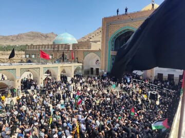 فیلم| تشیع پیکرشهید مبارزه با اسرائیل در آستان علی بن باقر(ع)