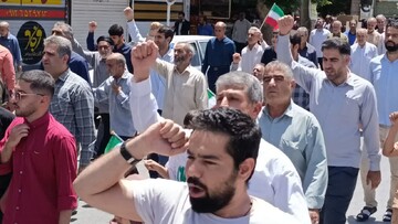 تصاویر/ راهپیمایی حماسی نمازگزاران کوهدشت در محکومیت تهاجم جنایتکارانه رژیم صهیونیستی به کشورمان