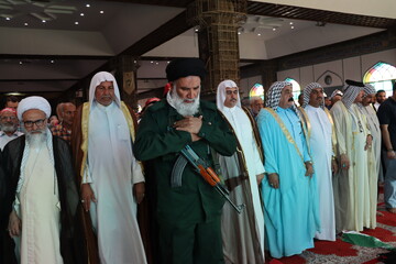 تصاویر/ نماز جمعه پر صلابت اهواز به امامت نماینده ولی فقیه در خوزستان