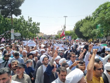 و اینک باشکوه‌ترین نمازجمعه تاریخ قم / هایپرسونیک اصلی ایران همین ملت مقاوم و حماسه‌سازند + عکس