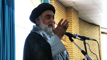 تصاویر/ اقامه نماز جمعه در شهرستان ایوان