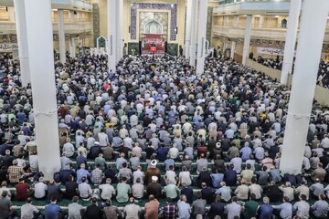 تصاویر/ اقامه نماز جمعه شهرستان زنجان