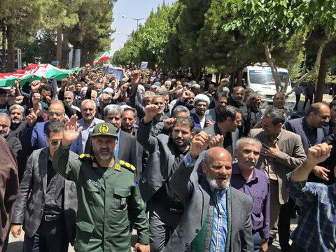 تشییع پیکر شهید مرتضی ابراهیمی بر دستان مردم شهید پرور خضری دشت بیاض