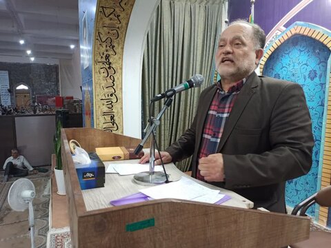 تصاویر/ نماز پرصلابت ودشمن شکن جمعه کاشان