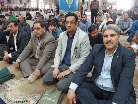 تصاویر/ نماز پرصلابت ودشمن شکن جمعه کاشان