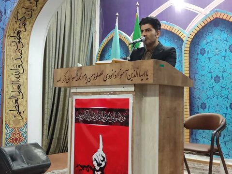 تصاویر/ نماز پرصلابت ودشمن شکن جمعه کاشان