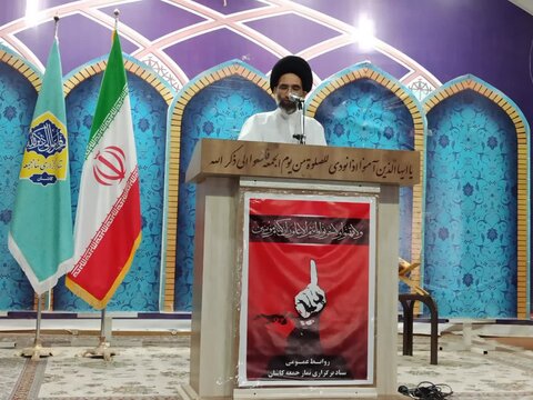 تصاویر/ نماز پرصلابت ودشمن شکن جمعه کاشان