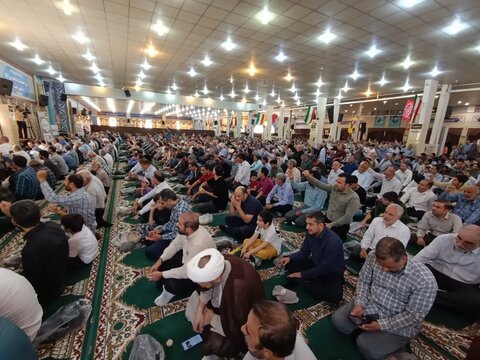 آیین عبادی سیاسی نمازجمعه بوشهر به روایت تصاویر