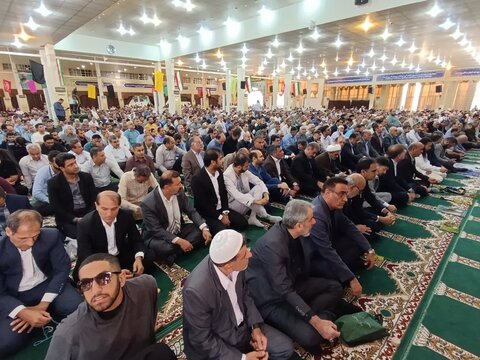 آیین عبادی سیاسی نمازجمعه بوشهر به روایت تصاویر