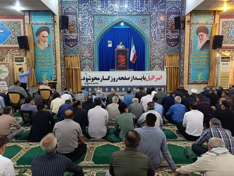 آیین عبادی سیاسی نمازجمعه بوشهر به روایت تصاویر