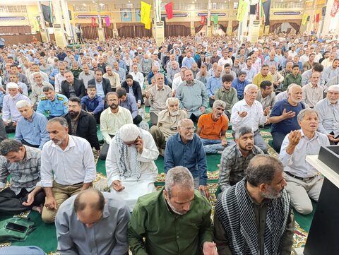 آیین عبادی سیاسی نمازجمعه بوشهر به روایت تصاویر