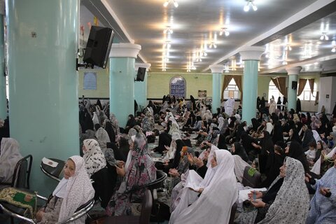 تصاویر/ اقامه نماز جمعه شهرستان تکاب