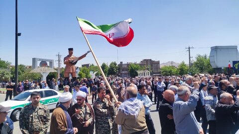 تصاویر/ تشییع پیکر مطهرشهید"مهدی فیضیان" در شهرستان شاهین دژ