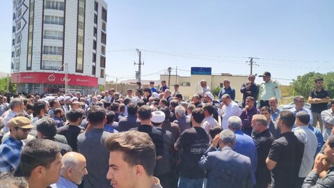 تصاویر/ تشییع پیکر مطهرشهید"مهدی فیضیان" در شهرستان شاهین دژ