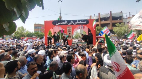 تصاویر/ راهپیماییِ پرشکوه جمعهٔ خشم و نصر در قم